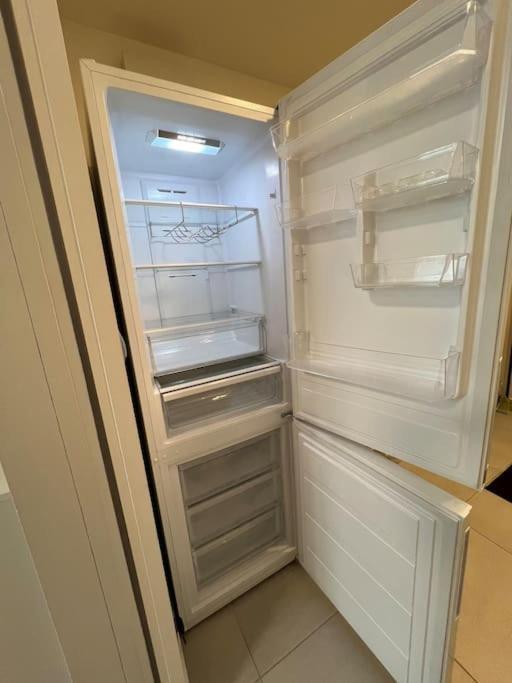 Comfort Flat With Great Location Praga Exterior foto
